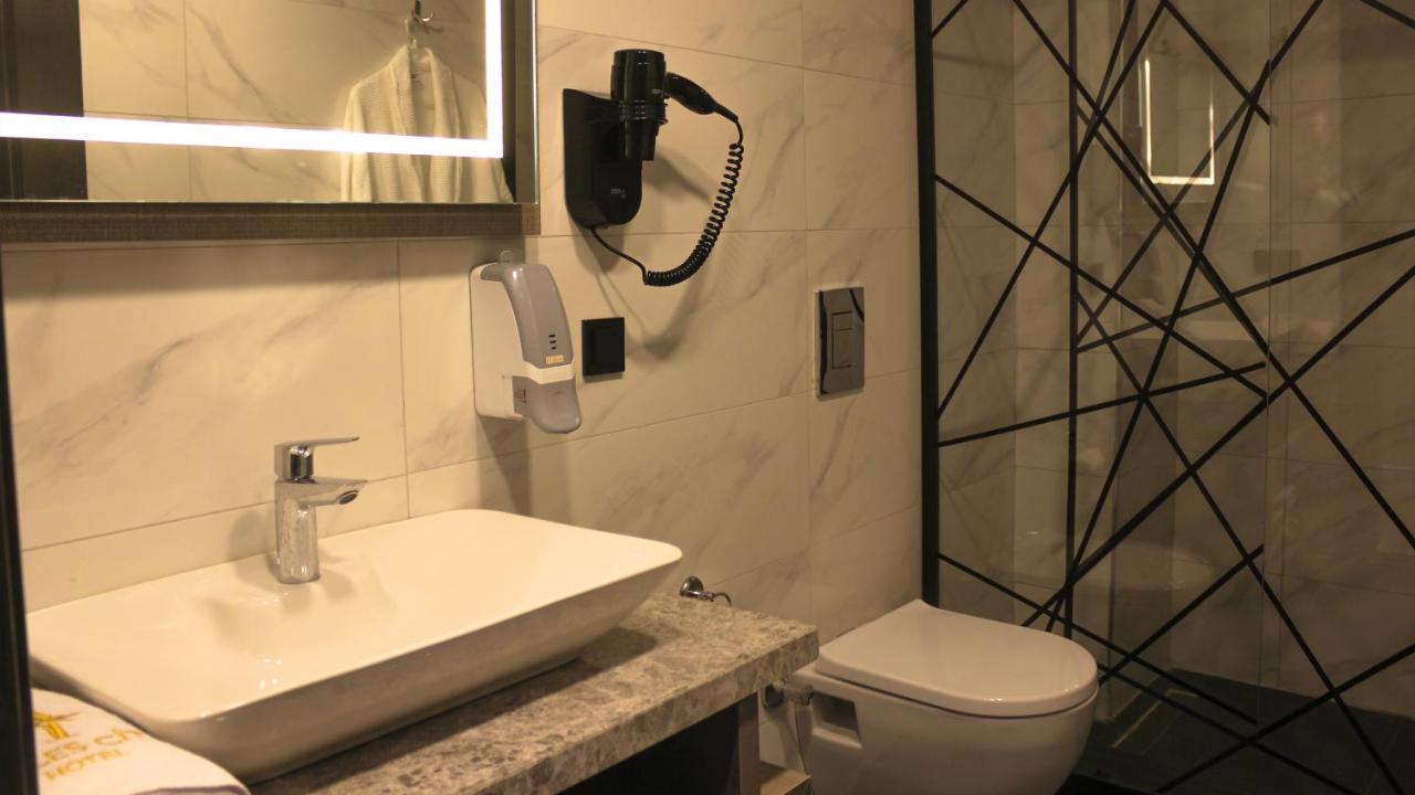 Talles City Hotel İzmir Exterior foto