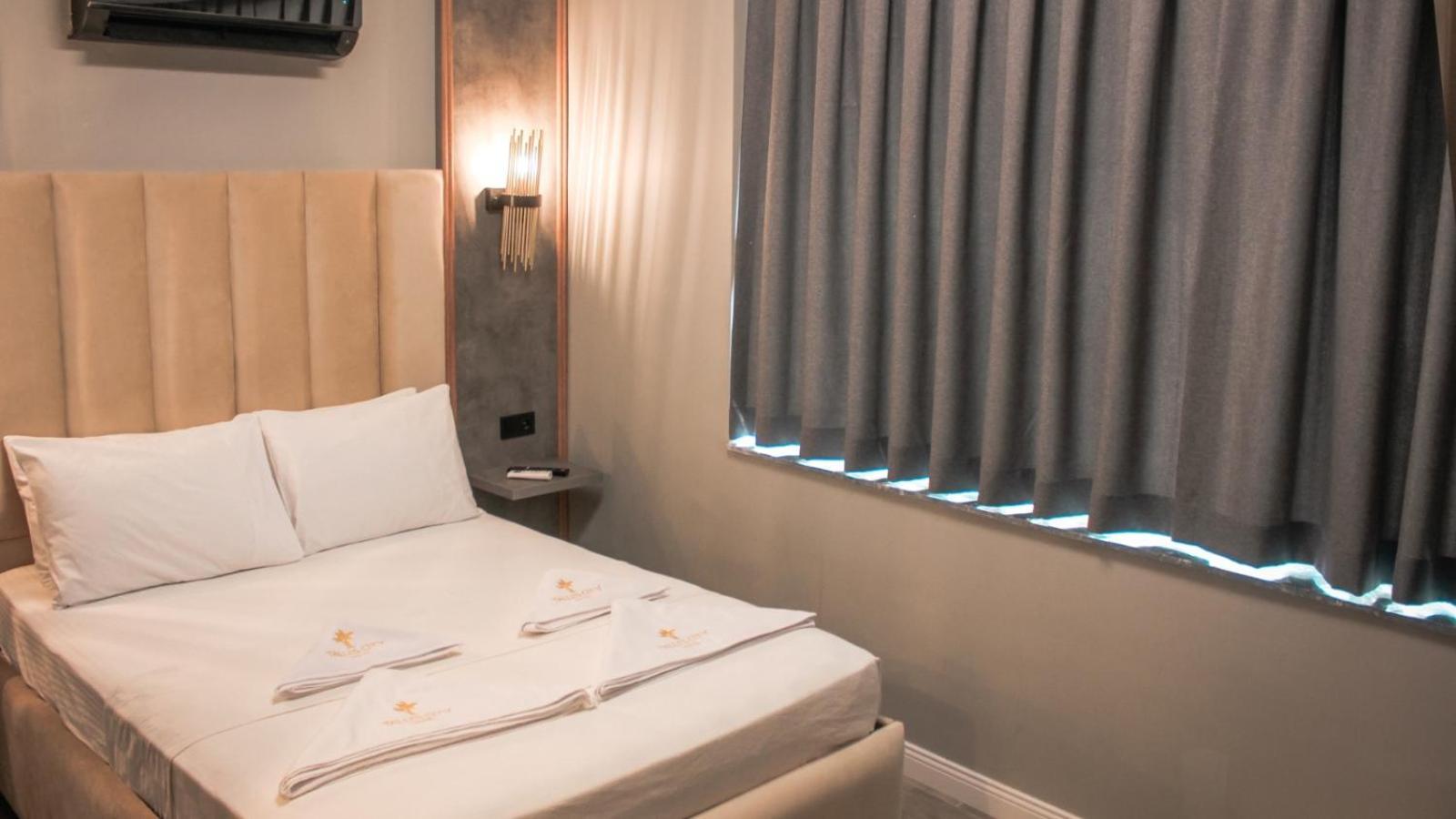 Talles City Hotel İzmir Exterior foto