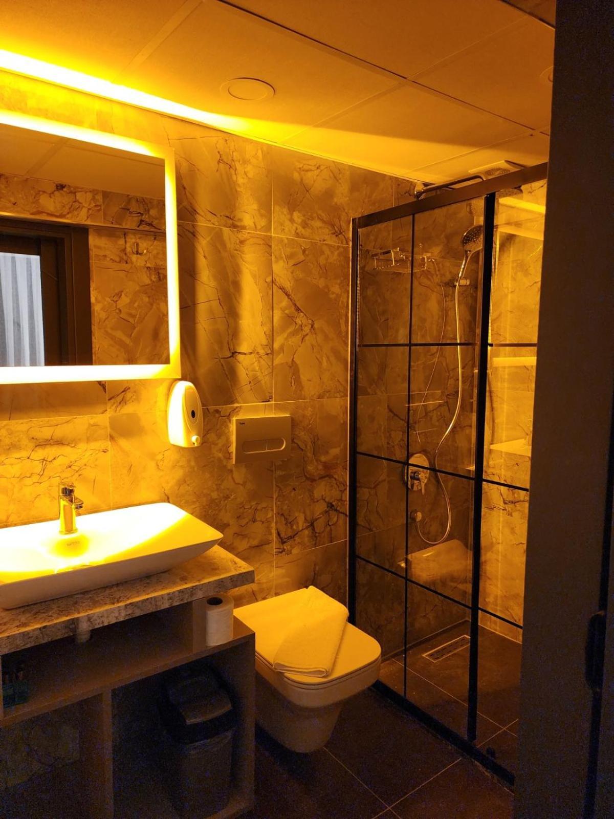 Talles City Hotel İzmir Exterior foto